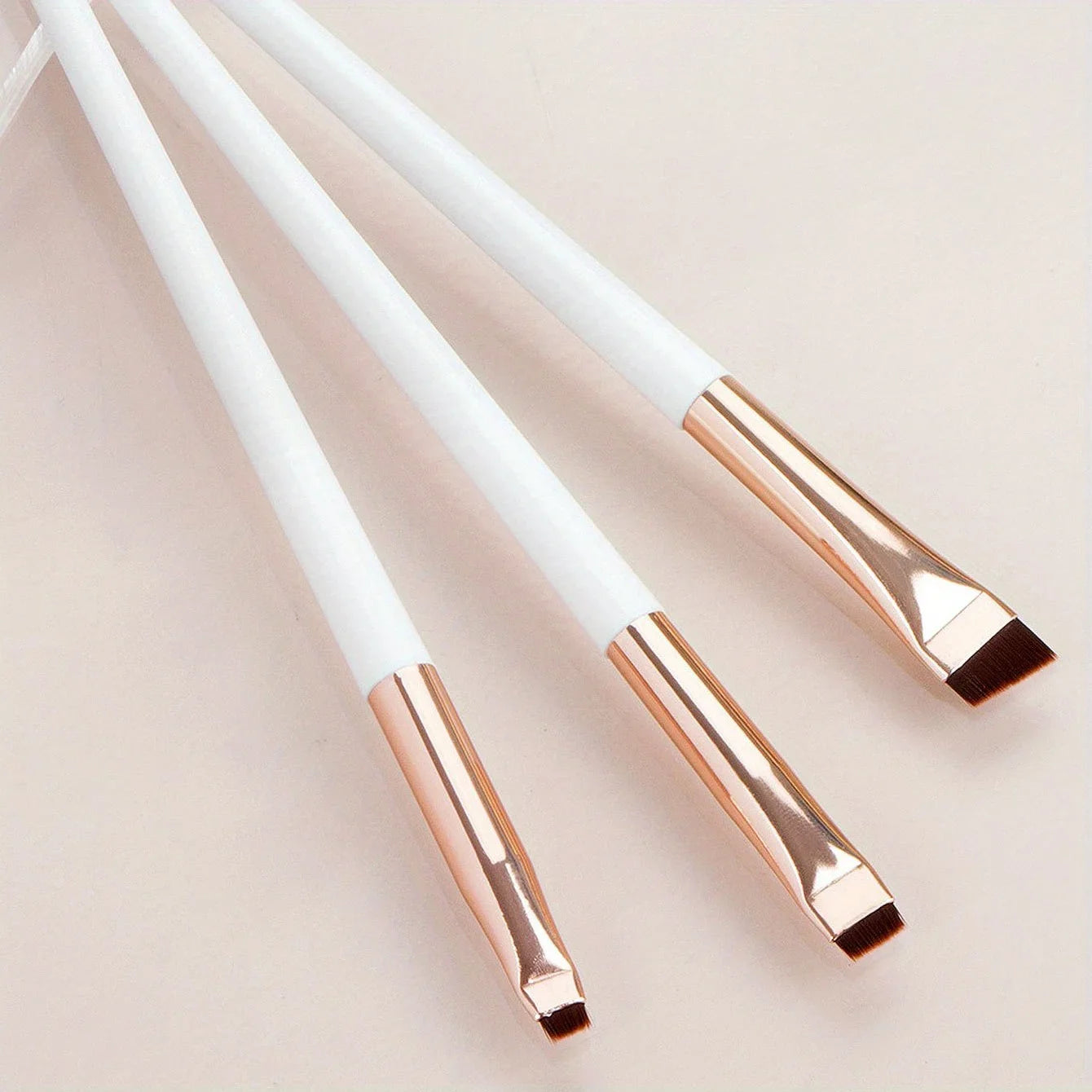 3pcs Makeup Brush Set,Blade eyeliner brush fine oblique head eyebrow brush outline eyeliner ultra-thin eye shadow brush makeup